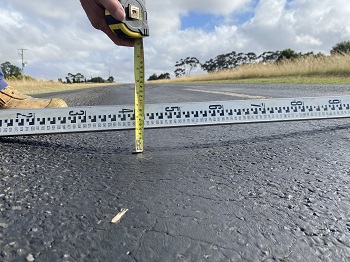 Image: Hamilton Port Fairy Road 
Link to child page: Road Upgrades, Safety and Speed
