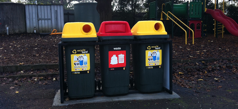 Image: Rubbish 
Link to child page: Waste & Recycling